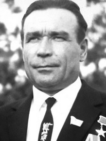 Лежнин Дмитрий Васильевич