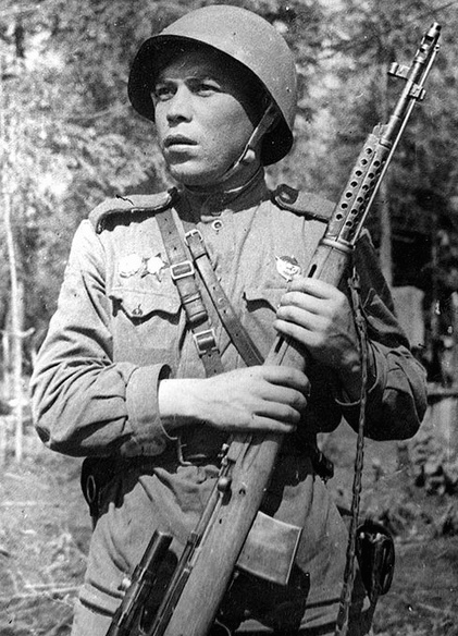 А.Идрисов, 1942-1944 годы.